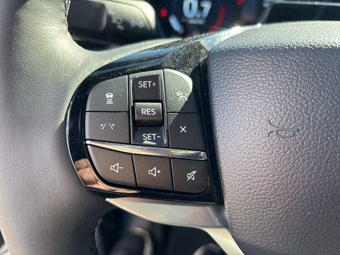 New 2026 Ford Explorer Platinum image 27