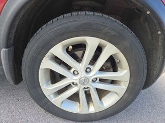 Used 2012 Nissan Juke SL video 2