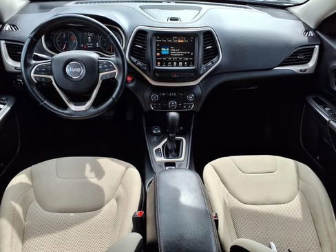 Used 2017 Jeep Cherokee 75th Anniversary image 16