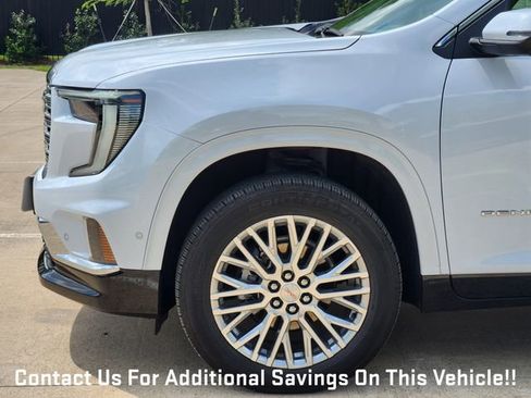 New 2026 GMC Acadia Denali w/ Super Cruise Package image 5