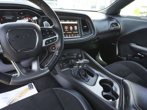 Used 2023 Dodge Challenger SRT Hellcat RWD image 17