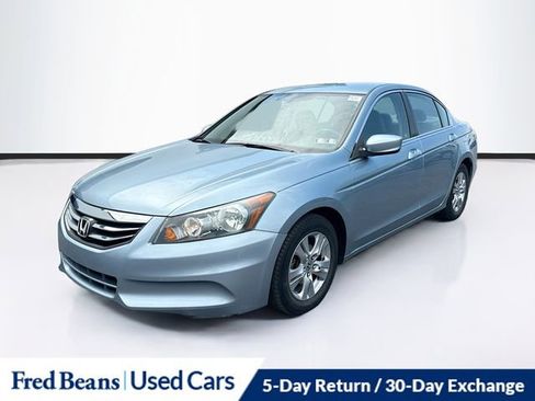 Used 2011 Honda Accord LX-P image 3