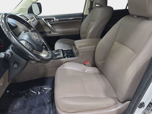 Used 2020 Lexus GX 460 Premium w/ Premium Package AWD/4WD image 13