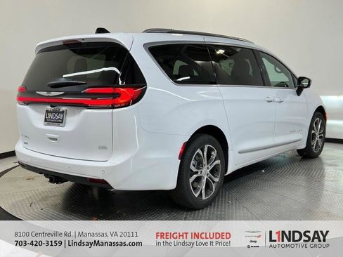 New 2026 Chrysler Pacifica Pinnacle w/ Trailer Tow Group image 3