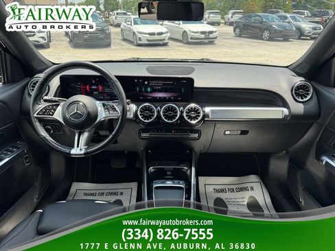 Used 2025 Mercedes-Benz GLB 250 image 14