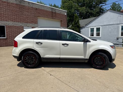 Used 2013 Ford Edge SE FWD image 4