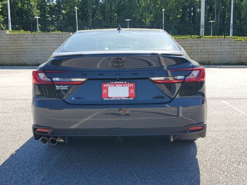 New 2026 Toyota Camry SE FWD image 5