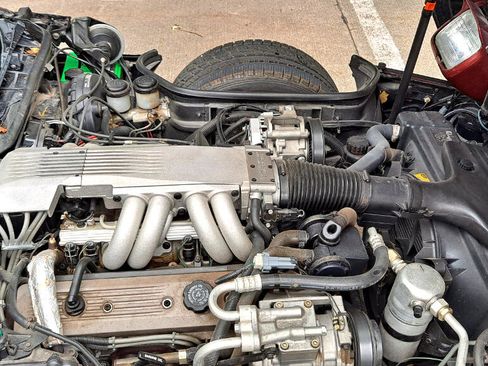 Used 1988 Chevrolet Corvette Coupe image 16