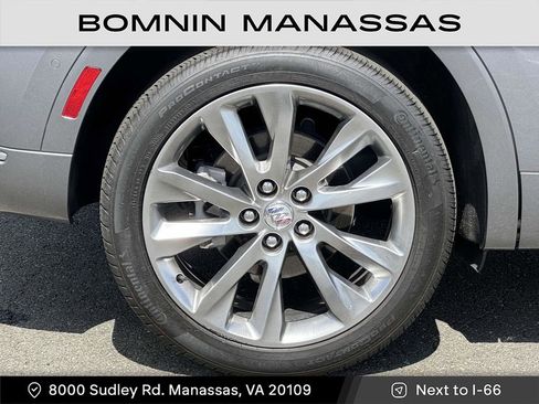 Used 2022 Buick Envision Avenir w/ Technology Package II AWD/4WD image 7