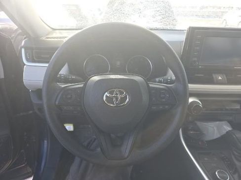 Used 2020 Toyota RAV4 XLE w/ Convenience Package image 6