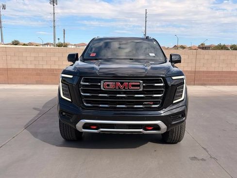 Used 2026 GMC Yukon AT4 w/ AT4 Premium Package AWD/4WD image 8