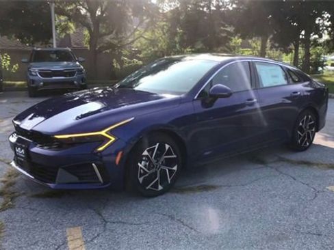 New 2026 Kia K5 EX image 7