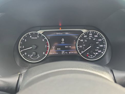 Certified 2025 Nissan Sentra SR w/ SR Premium Package FWD image 18