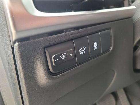 Used 2025 Hyundai Tucson SEL FWD image 19