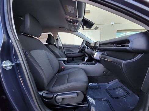 New 2026 Hyundai Kona SEL Sport AWD/4WD image 17