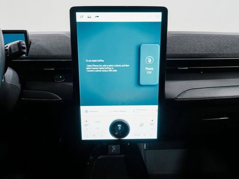 Used 2021 Ford Mustang Mach-E Premium image 20