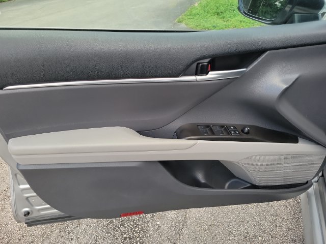 Used 2024 Toyota Camry LE FWD image 12