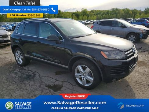 Used 2013 Volkswagen Touareg Sport AWD/4WD image 5