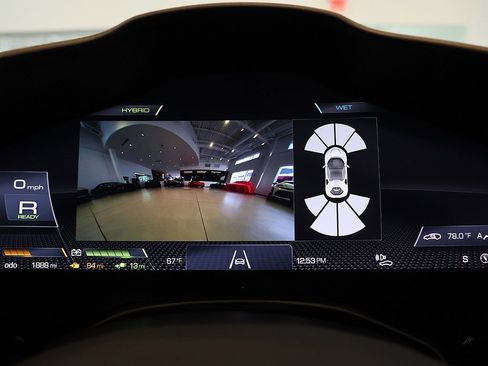 Certified 2022 Ferrari SF90 Spider image 99