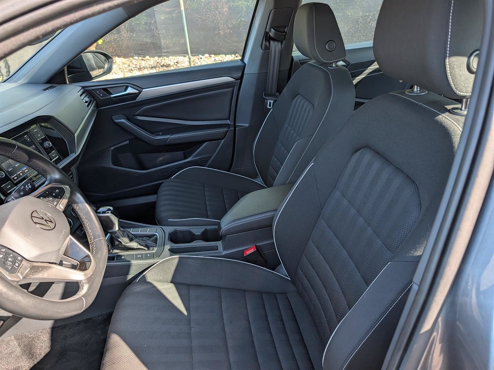 Certified 2023 Volkswagen Jetta Sport FWD image 24