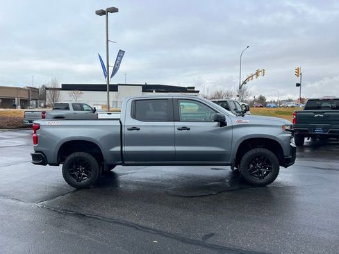 Used 2020 Chevrolet Silverado 1500 LT Trail Boss image 9