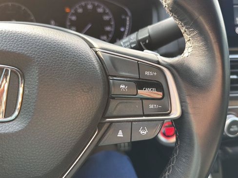 Used 2021 Honda Accord Sport image 26