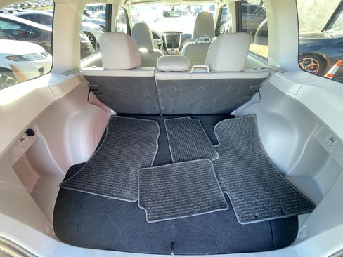 Used 2012 Subaru Forester 2.5X Limited image 8