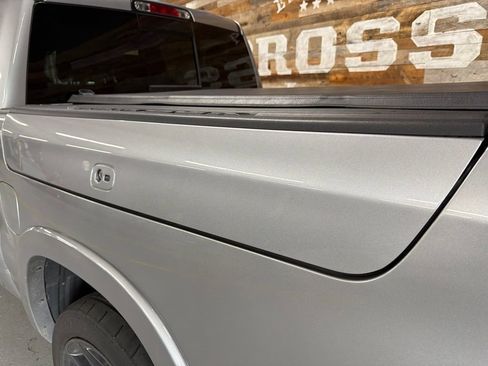 Used 2020 RAM 1500 Laramie AWD/4WD image 15
