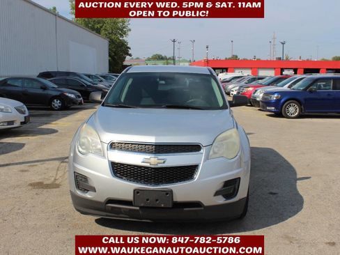 Used 2013 Chevrolet Equinox LS image 2