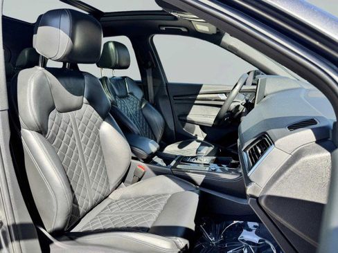 Used 2023 Audi SQ5 Premium Plus w/ Premium Plus Package image 50