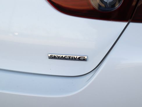 Used 2025 MAZDA MAZDA3 s image 35