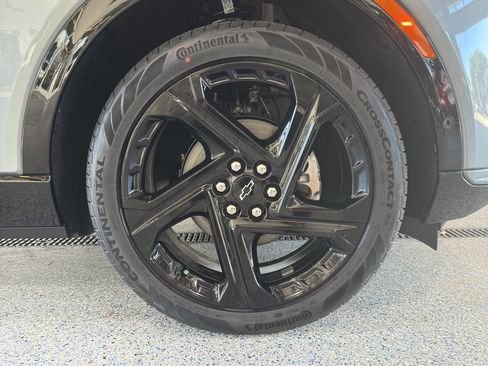 New 2026 Chevrolet Equinox EV RS image 33