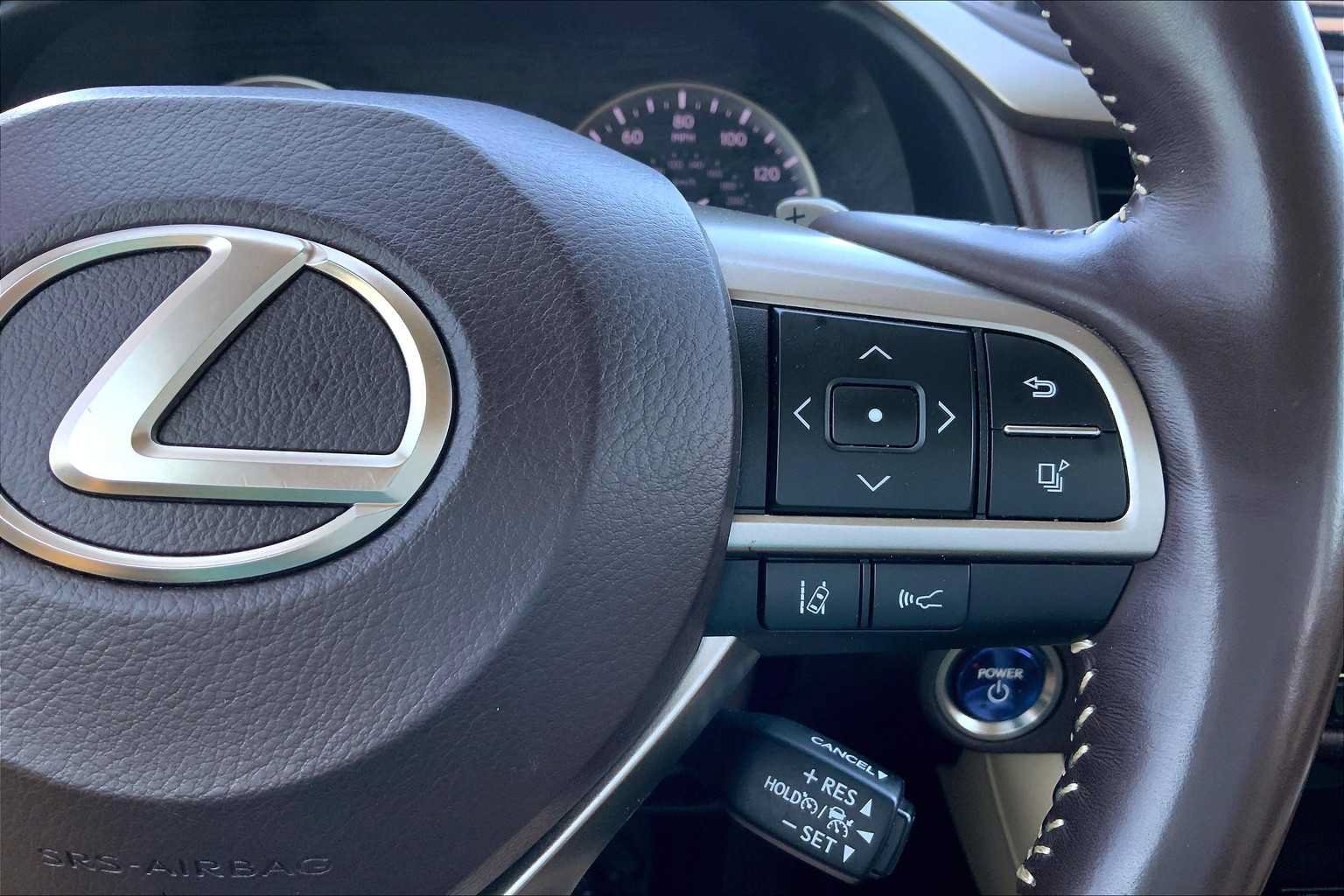 Used 2020 Lexus RX 450hL AWD w/ Premium Package image 25