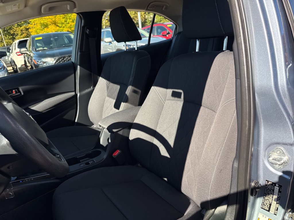 Used 2026 Toyota Corolla LE AWD/4WD image 14