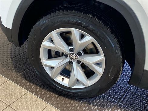 Used 2019 Volkswagen Atlas SEL image 8
