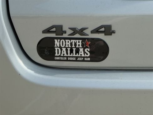 New 2026 Jeep Compass Latitude image 9