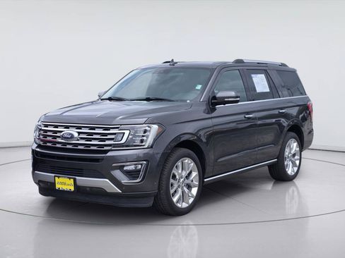 Used 2018 Ford Expedition Limited w/ Equipment Group 302A RWD image 2