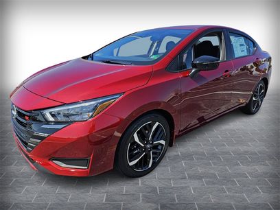 New 2025 Nissan Versa SR w/ Trunk Package