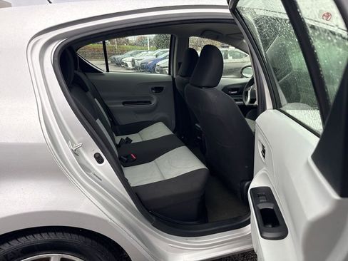 Used 2014 Toyota Prius C Three FWD image 6