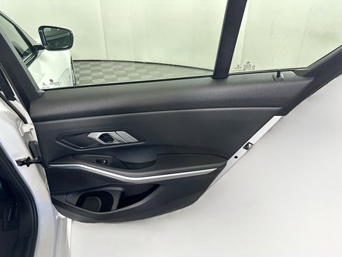 Used 2023 BMW 330e 330e w/ Premium Package image 31