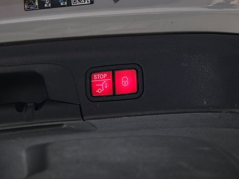 Used 2024 Mercedes-Benz GLE 450 4MATIC image 57