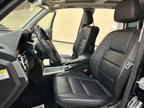 Used 2014 Mercedes-Benz GLK 350 2WD image 22