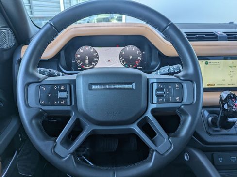 Certified 2024 Land Rover Defender 110 X-Dynamic SE image 15