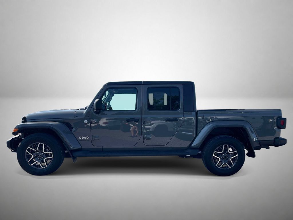 Used 2021 Jeep Gladiator Overland w/ Popular Equipment Package AWD/4WD image 6