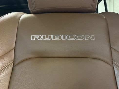 Used 2020 Jeep Wrangler Unlimited Rubicon w/ Uconnect 4C Nav & Sound Group image 15