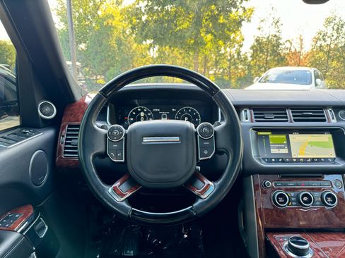 Used 2017 Land Rover Range Rover HSE image 62