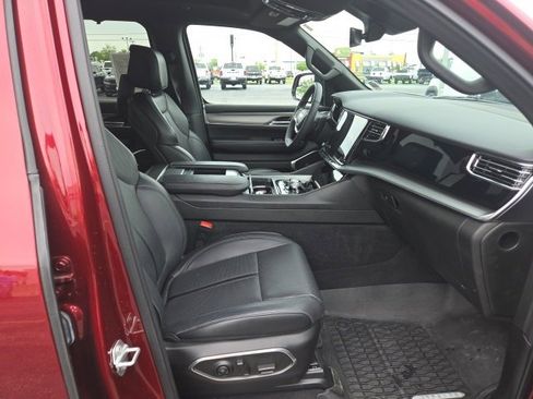 Used 2024 Jeep Wagoneer Series II w/ Convenience Group I image 26