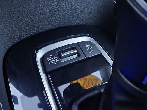 Used 2023 Toyota Corolla XSE image 10