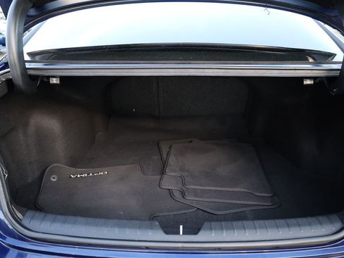 Used 2018 Kia Optima S w/ Panoramic Sunroof Package image 13