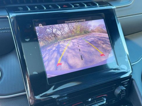 New 2025 Jeep Grand Cherokee Laredo X image 23